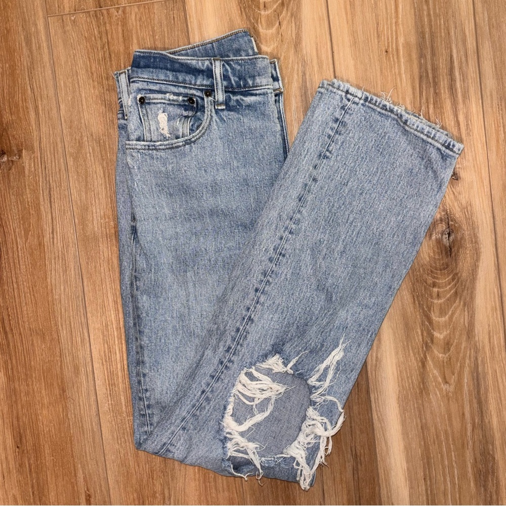 Abercrombie & Fitch 90’s Straight Ultra High Rise Jeans